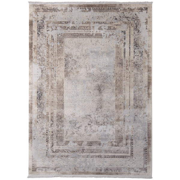 A new collection of Royal Carpet that will be the focus of the purchase of a budget rug. A big advantage is the special finish on a polyester textured surface.