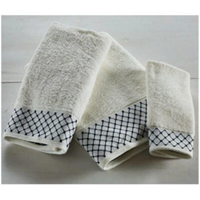 Set of towels 3pcs Whitegg Net White
